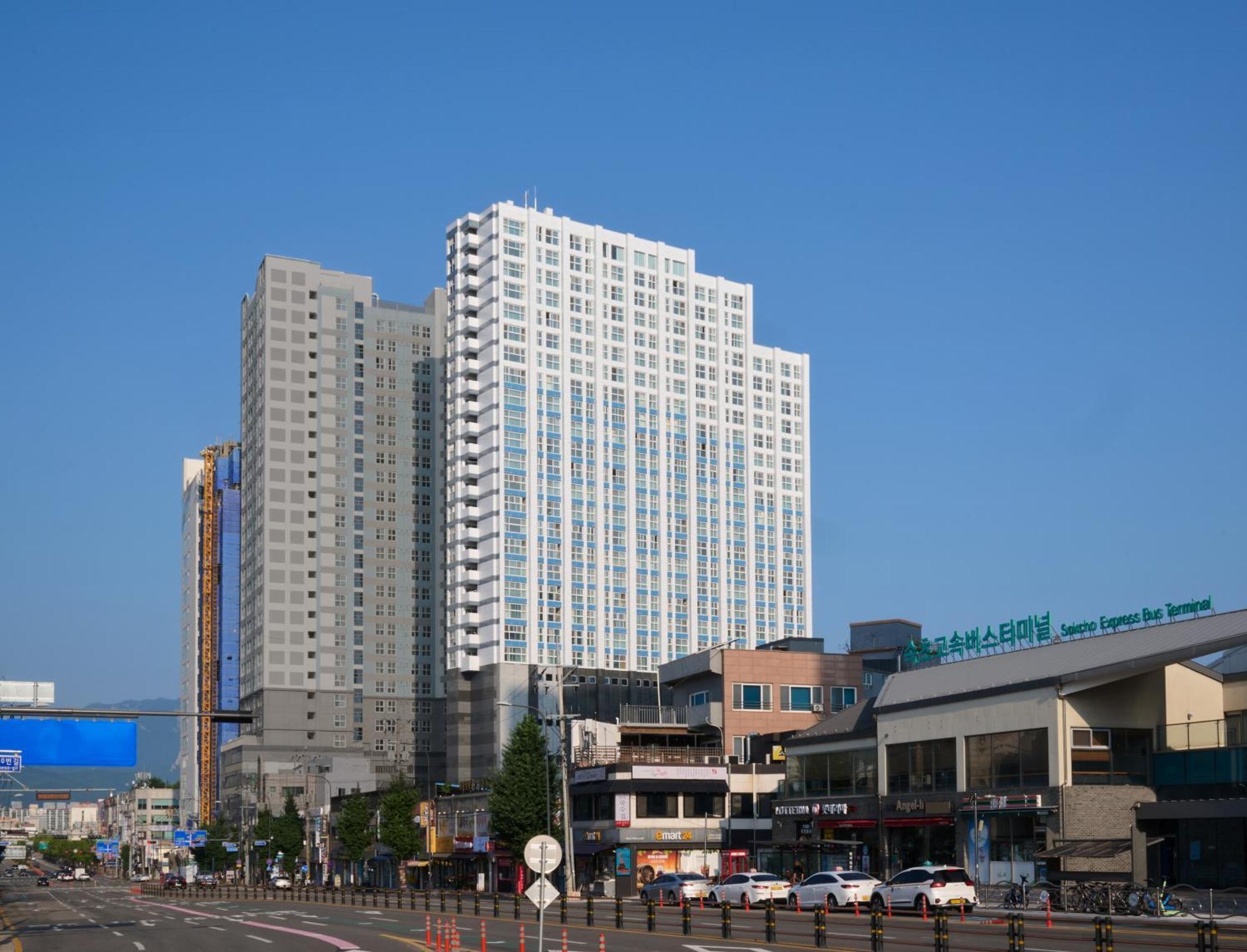 The Hotel Sokcho By Best Western Signature Collection Exterior photo